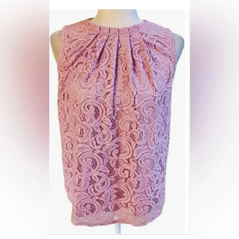 Adrianna Pappell Sleeveless Lace Blouse size Medium